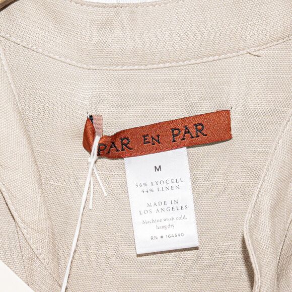 PAR EN PAR Women's The Easy Tunic Blouse in Bone Gray Size Medium NWT - Picture 2 of 10